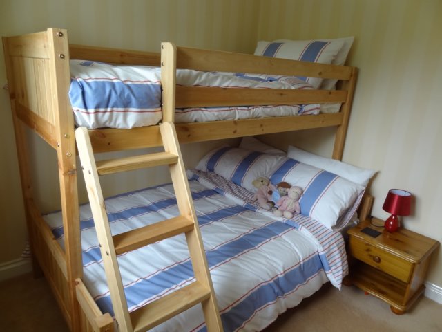 bunkroom1.jpg